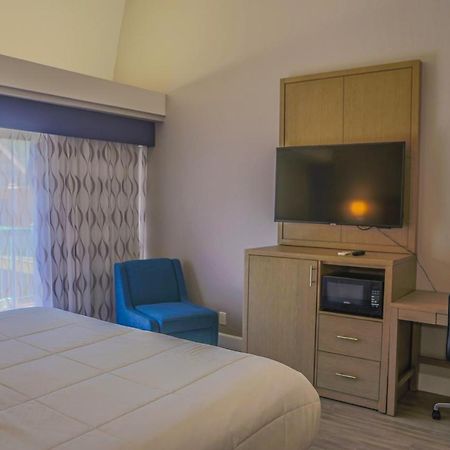 Days Inn By Wyndham Redwood City Εξωτερικό φωτογραφία