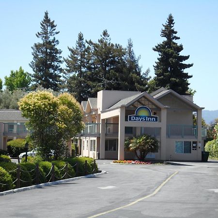 Days Inn By Wyndham Redwood City Εξωτερικό φωτογραφία